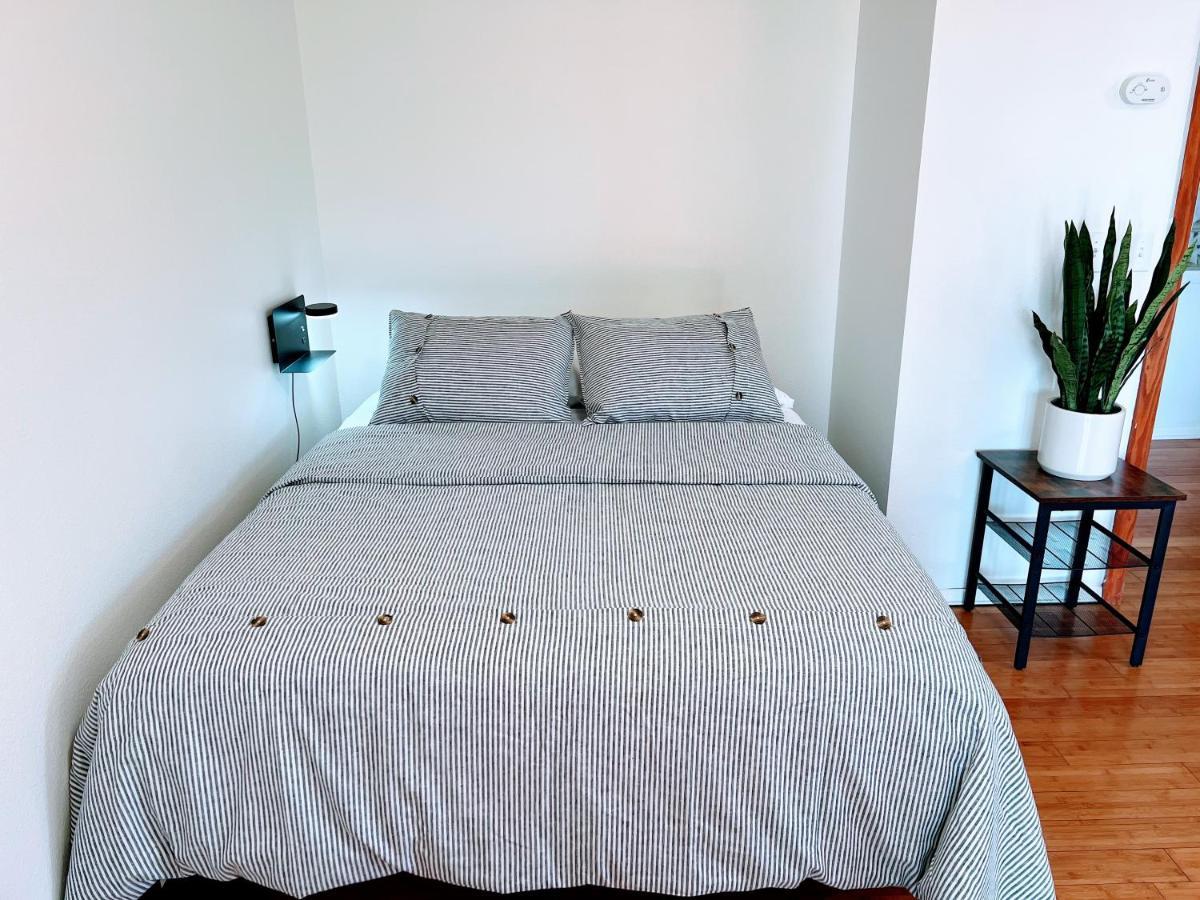 Shelter CoveContemporary House With Ocean View Decks别墅 外观 照片